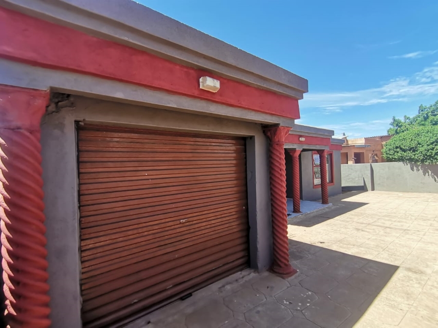 3 Bedroom Property for Sale in Lethlabile North West